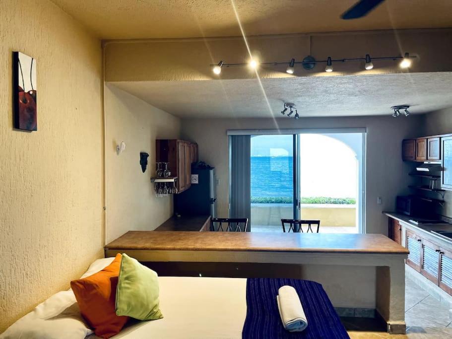Punta Me Apartment Beach Front In The Hotel & Waterpark Cancún Buitenkant foto